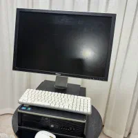 سیستم مانیتور و کیس و کیبورد موس