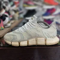کلیماکول adidas اورجینال درحدنو سایز 45|کیف، کفش، کمربند|تهران, هلال احمر|دیوار
