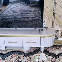 آینه کنسول .گل میز . میز تلویزیون