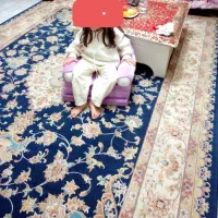 یک‌ عدد فرش‌۹متری سالم تمیز ابریشم‌نما