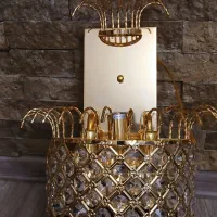 تعدادی دیوار کوب موجود است|لوستر و چراغ آویز|تبریز, |دیوار