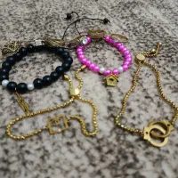 انگشتر و دستبند رنگ ثابت