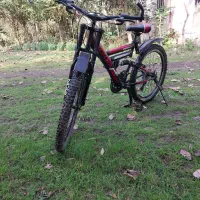 دوچرخه کوهستانی در حد نو|دوچرخه، اسکیت، اسکوتر|لوندویل, |دیوار