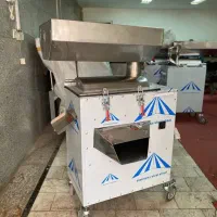 موتور تک‌فاز و گارانتی یک‌سال دستگاهچیlآبگوجه گیری