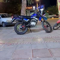موتور سیکلت تریل ۲۰۰