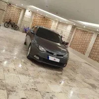 بی رنگ درج یک معاوضه با خودرو دارم