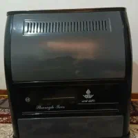بخاری گازی شارق توس،خیلی سالم و کم کار،دودکش دار