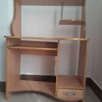 میز کامپیوتر