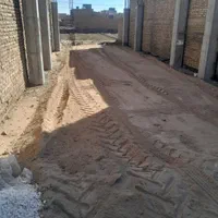 حمل وبارگیری نخاله باتراکتورخاور وبنزتک|خدمات حمل و نقل|یزد, |دیوار
