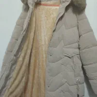 کاپشن و کلاه زمستانی|لباس|اقبالیه, |دیوار