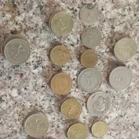 مقداری سکه از 2ریالی تا 5000ریالی موجوده