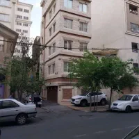 ۱۰۰ متر آپارتمان در حدنو ساز غرق نور