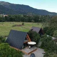 کلبه سویسی دو‌خواب با ویوی بسیار خوش منظره|اجارهٔ کوتاه‌مدت ویلا و باغ|رشت, یخسازی|دیوار