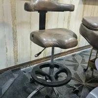 تخت آرایشگاهی،صندلی،ترولی،میز،استند|آرایشگاه و سالن‌های زیبایی|دهدشت, |دیوار