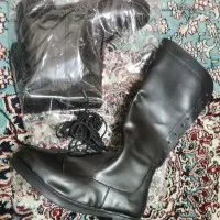 بوت نو بسیار زیبا|کیف، کفش، کمربند|بابل, |دیوار