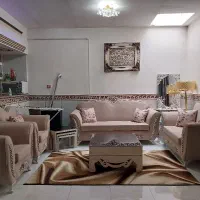 مبل راحتی کلاسیک۷نفره به همراه میزناهارخوری ۴نفره