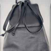 کوله پشتی تمام چرم طبیعی مدل کیسه ای