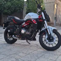 بنلی ۳۰۰ جفت سیلندر