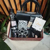 باکس کادویی|کیف، کفش، کمربند|مشهد, تربیت (صدف)|دیوار