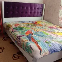 تخت دو نفره به همراه تشک