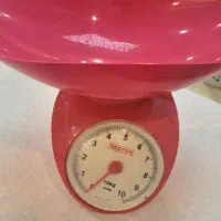 ترازو آشپزخانه ...شیک و سالم