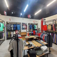 فروشنده خانم|استخدام خدمات فروشگاه و رستوران|تهران, جنت‌آباد مرکزی|دیوار