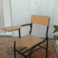 تک صندلی مدرسه