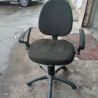 صندلی اداری چرخ دار|صندلی و نیمکت|لاهیجان, کوی آزادگان|دیوار