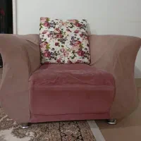 مبل 7نفره با میز عسلی