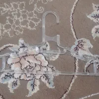 چوب لباسی در حد نو|بندرخت و رخت‌آویز|کرج, حصارک بالا|دیوار