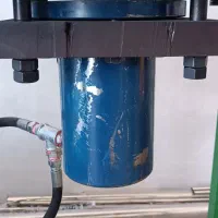 پرس هیدرولیک چهار ستون ۱۰۰ تن|ماشینآلات صنعتی|سراب, |دیوار