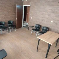 اجاره کلاس تدریس ساعتی|اجارهٔ کوتاهمدت دفتر کار و فضای آموزشی|شیراز, فلکه گاز|دیوار
