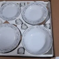 ظروف چینی ۳۳ پارچه کاملا نو
