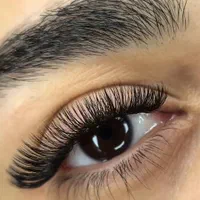 انواع اکستنشن مژه (کلاسیک.اسپایک.والیوم.مگاوالیوم|خدمات آرایشگری و زیبایی|همدان, |دیوار