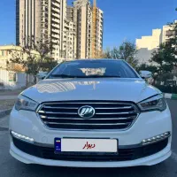 لیفان ۸۲۰ تک برگ