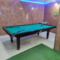 بیلیارد ۹ فوت