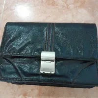 کیف چرمی|کیف، کفش، کمربند|رشت, جانبازان|دیوار