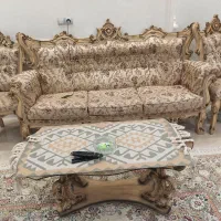 مبل۹نفره بهمراه میزوسط وگلمیز نوبسیار تمیزچوب راش