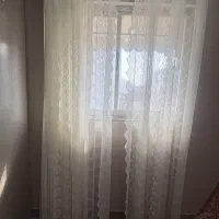 پرده توری سفید طرح سنتی مدرن همراه میل پرده سفید