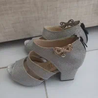 کفش مجلسی  نقره‌ای و مشکی
