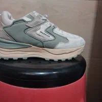 کفش اسپرت زنانه و دخترانه سایز37