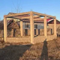 320-متر-زمین-و-بنای-نیمه-کاره-بر-اسفالت