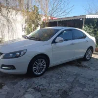 جک j5 مدل 93 تمیز و کم کار