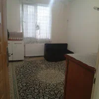 ۳۰متر مغازه با ۱۶۰متر انباری پایین مغاژه ،بر حججی