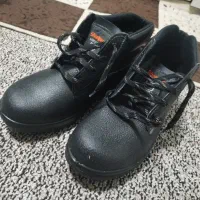 کفش ایمنی مخصوص کار