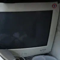 مانیتور قدیمی ال جی