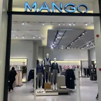 استخدام فروشنده وصندوقدارفروشگاه پوشاک وکیف و کفش