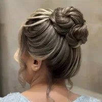 میکاپ و شنیون تخصصی  با تخفیفات بلک فرایدی|خدمات آرایشگری و زیبایی|شاهین‌شهر, عطار|دیوار