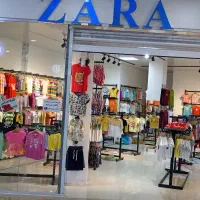 پوشاک بچه گانه