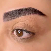 مدل برای میکرو ابرو ،شیدلب و خط چشم  هم انجام میشه